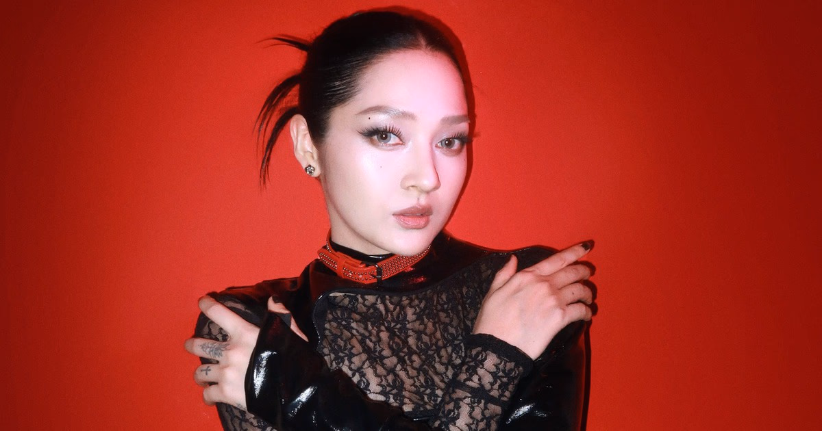 Bảo Anh Xin Lỗi Vụ Trang Phục: Phân Tích Sự Cố và Bài Học