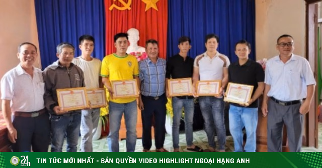 Chèo Thuyền Thúng Cứu Dân: Anh Hùng Đắk Lắk Vượt Lũ Dữ (2025)