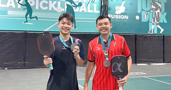 Lý Hoàng Nam và Nghệ Sĩ Gây Quỹ Cho Miền Trung Qua Pickleball