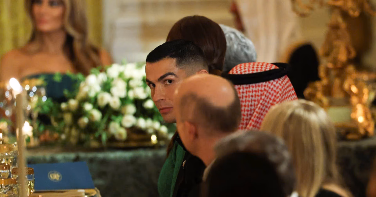 Ronaldo tại Nhà Trắng: Phân Tích Sự Kiện Gây Sốt và Ý Nghĩa