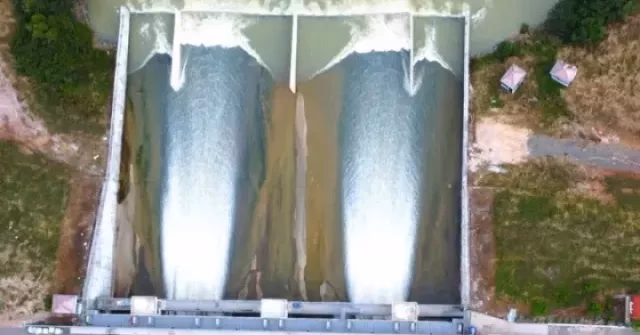 Hồ Dầu Tiếng xả lũ